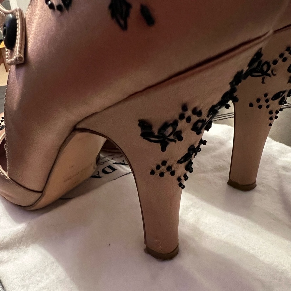 Prada satin embellished pumps - Picture 6 of 9